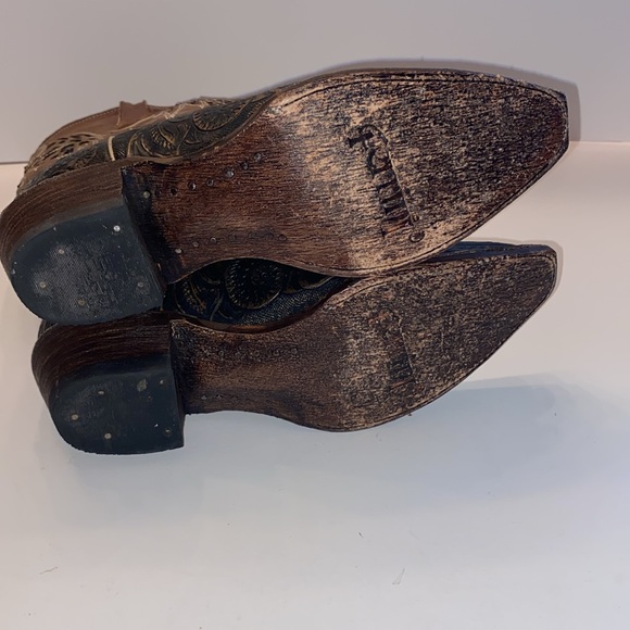 Women's Ferrini Western Hand Tooled Brown Leather Cross Wing Cowboy Boots Sz 7.5 - Picture 9 of 15